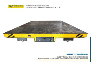 車間配備電動無軌膠輪平車，適合大批量生產(chǎn)
